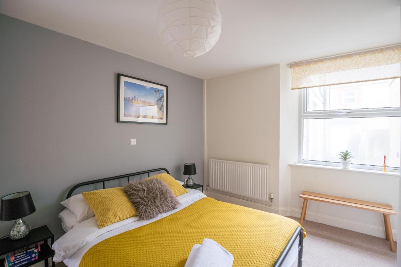 The Ella Fitzgerald - Modern 2 Bedroom Apartment, Super Close To City Centre Cardiff Exterior photo